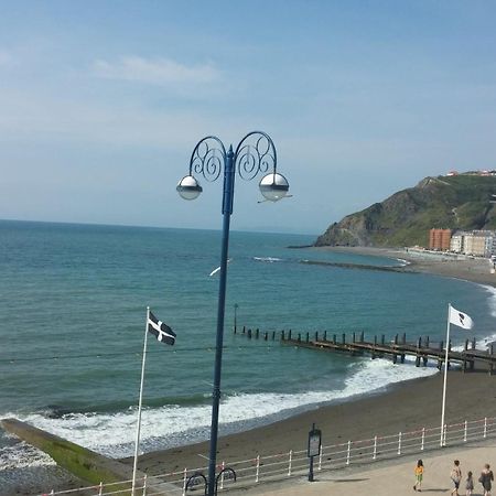 Awel Mor Holiday Apartment Aberystwyth Ruang foto
