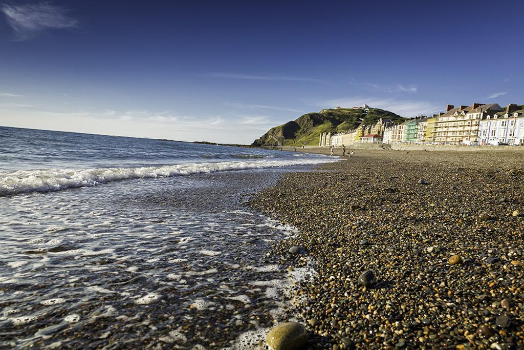 Awel Mor Holiday Apartment Aberystwyth Bagian luar foto